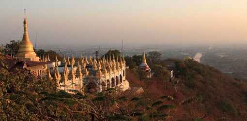 Robbie Williams — The Road To Mandalay